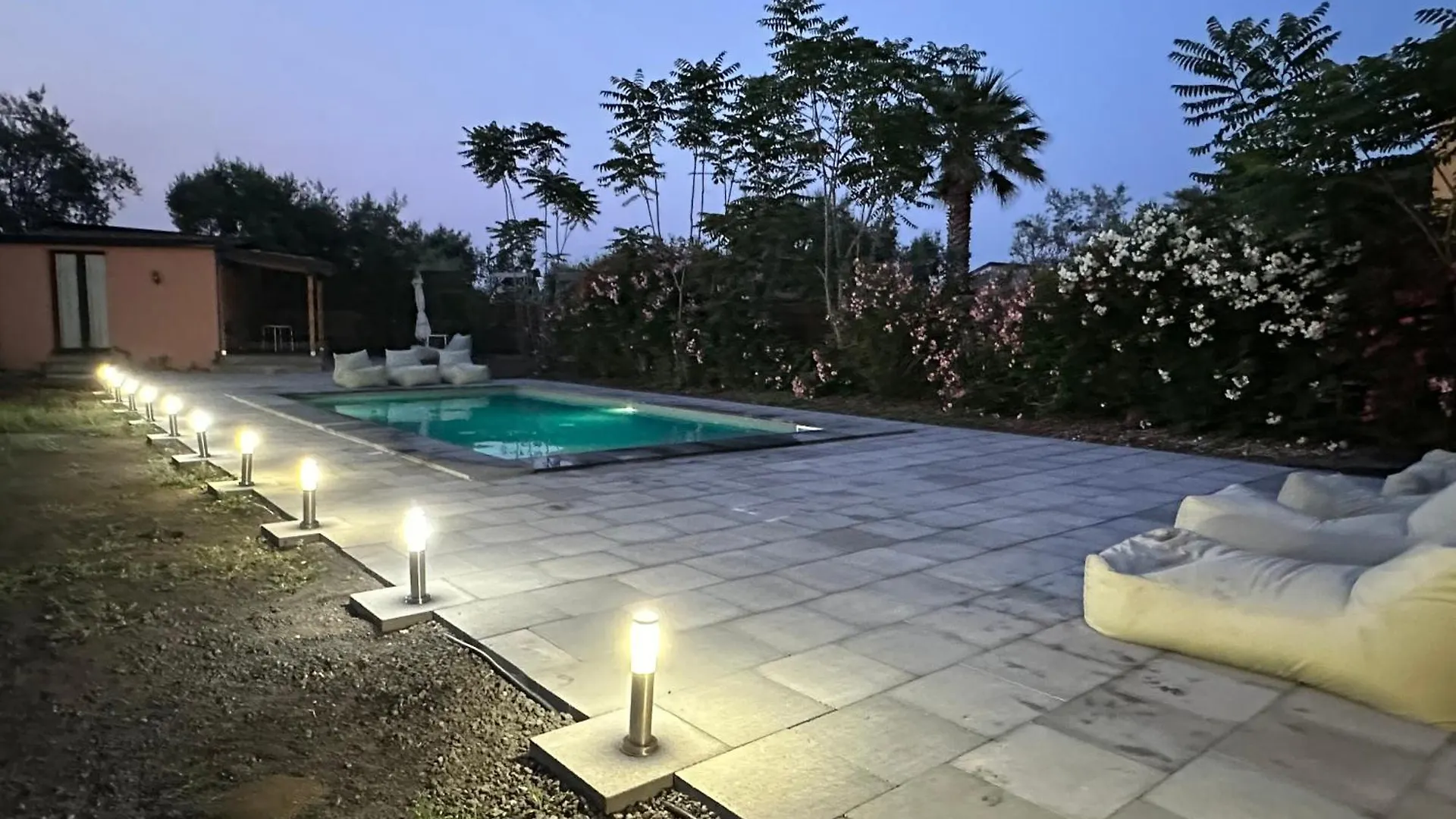 Ottomood B&B And Apartments Tremestieri Etneo Italy