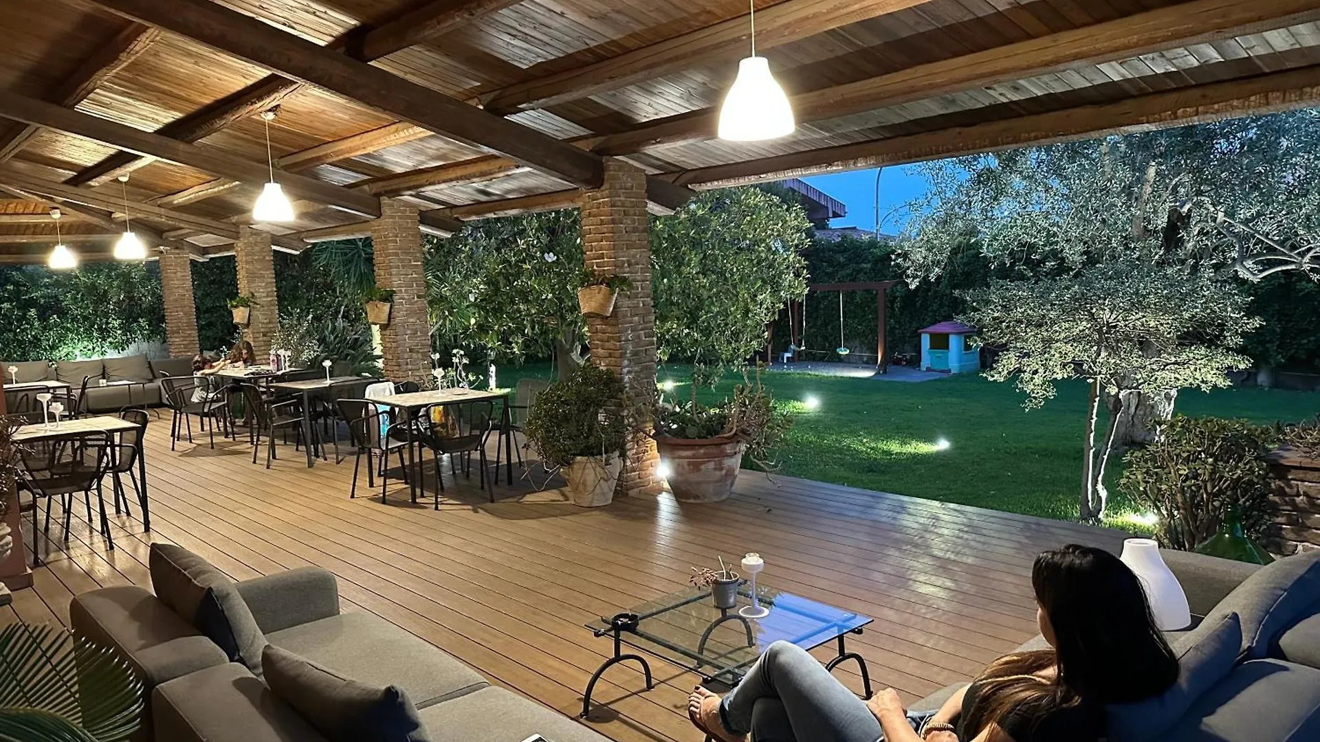 Ottomood B&B And Apartments Tremestieri Etneo Bed & Breakfast