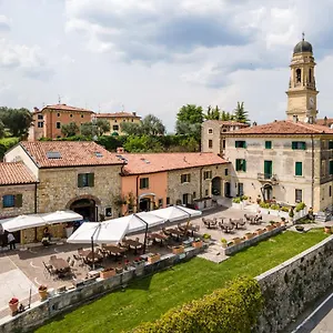 Hotel Castrum Wine Relais
