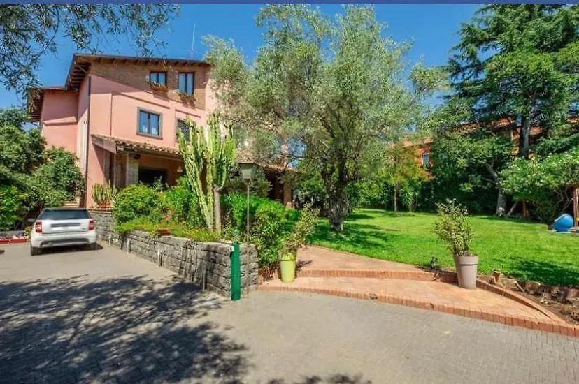 Ottomood B&B And Apartments Tremestieri Etneo
