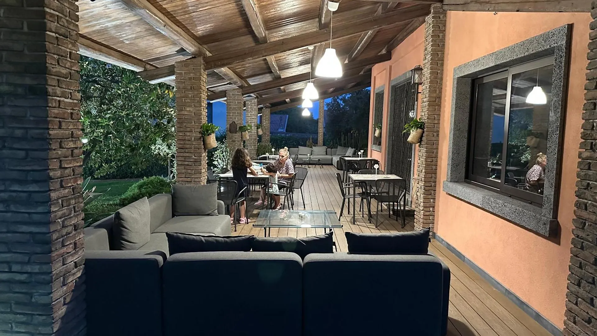 Ottomood B&B And Apartments Tremestieri Etneo 3*,  Ιταλία