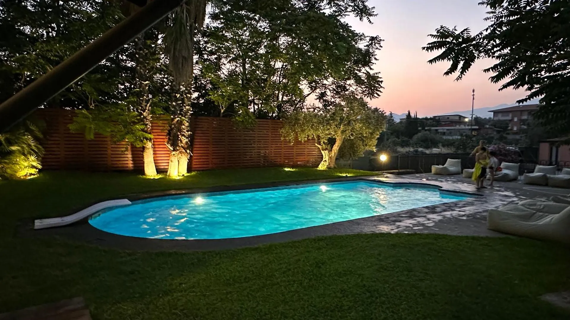 Ottomood B&B And Apartments Tremestieri Etneo 3*,