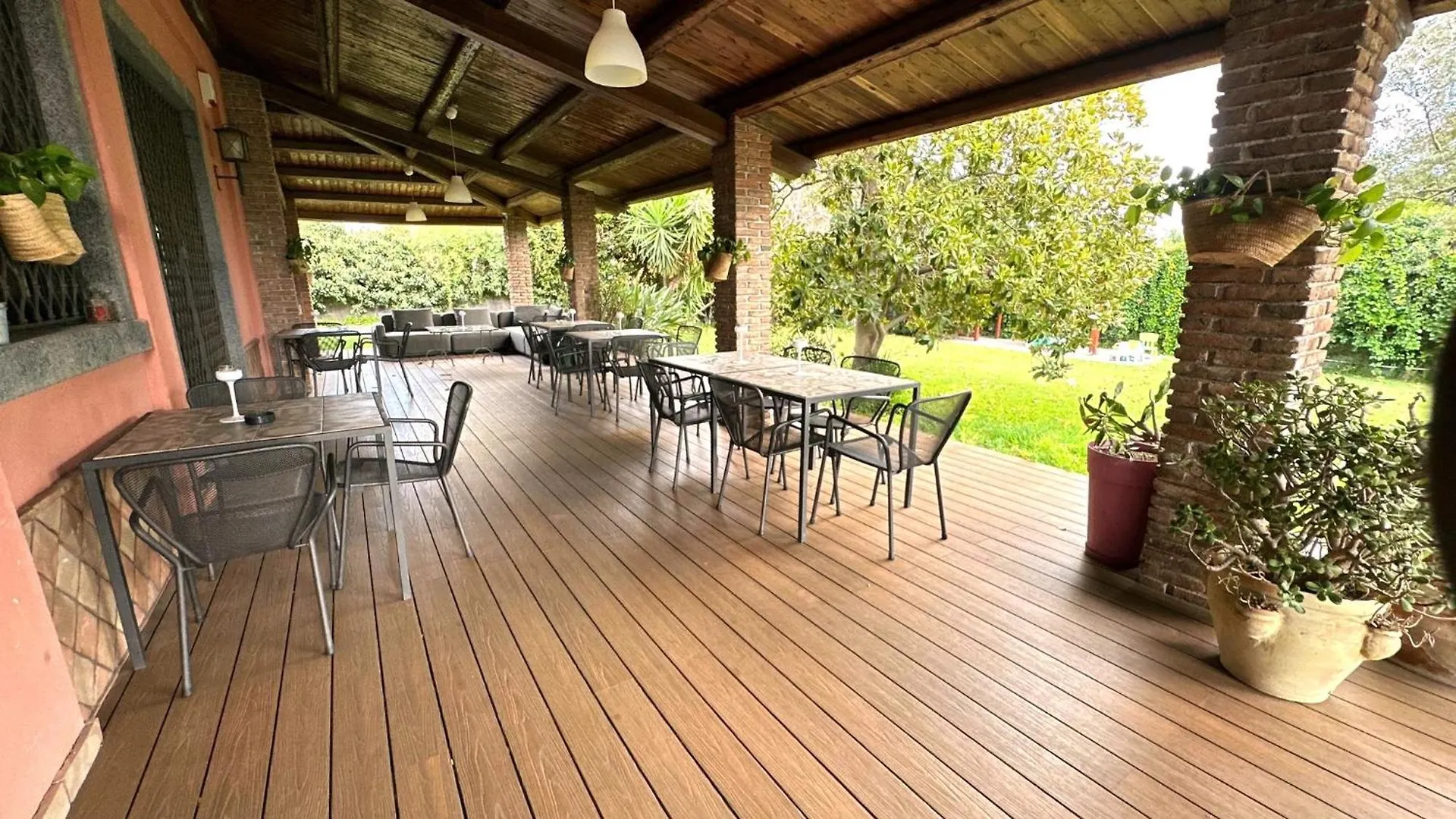Ottomood B&B And Apartments Tremestieri Etneo 3*,  Italien