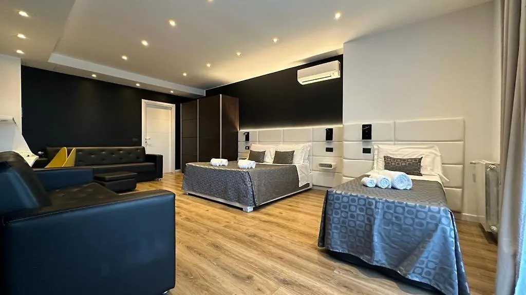 Ottomood B&B And Apartments Tremestieri Etneo Italien