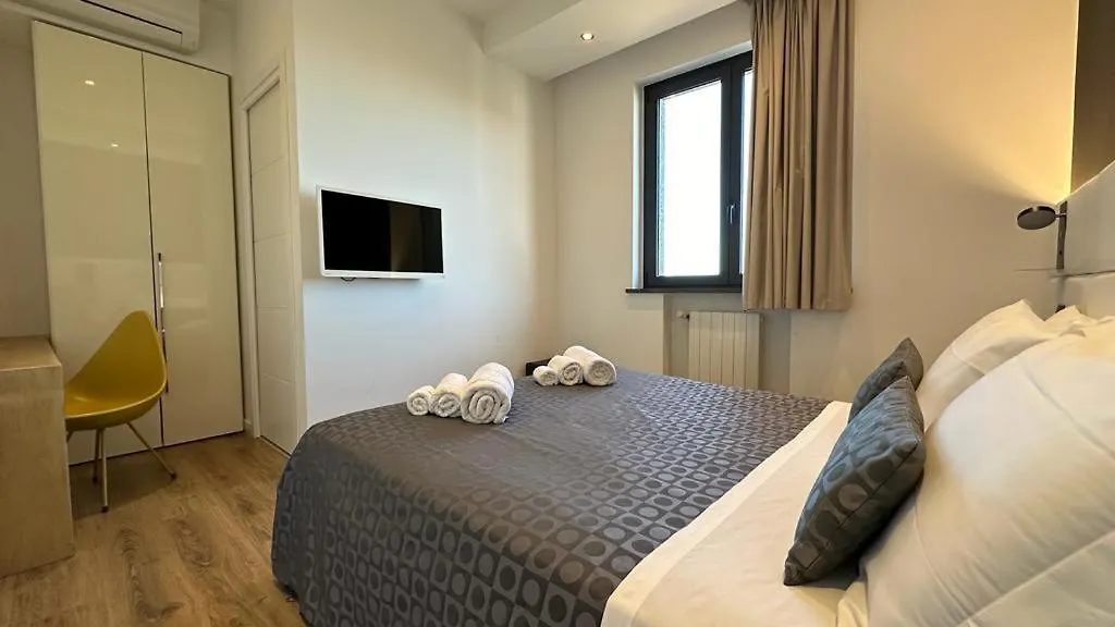 *** Bed and Breakfast Ottomood B&B And Apartments Tremestieri Etneo Ιταλία