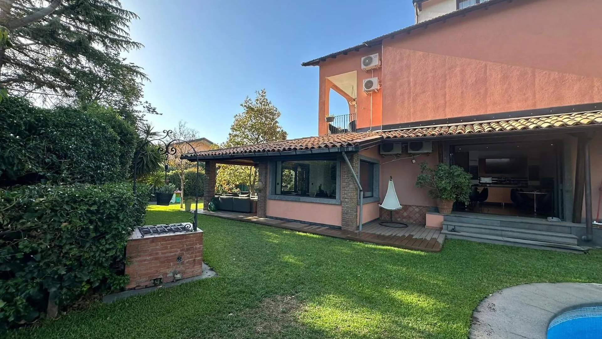 Ottomood B&B And Apartments Tremestieri Etneo 3*,  Ιταλία