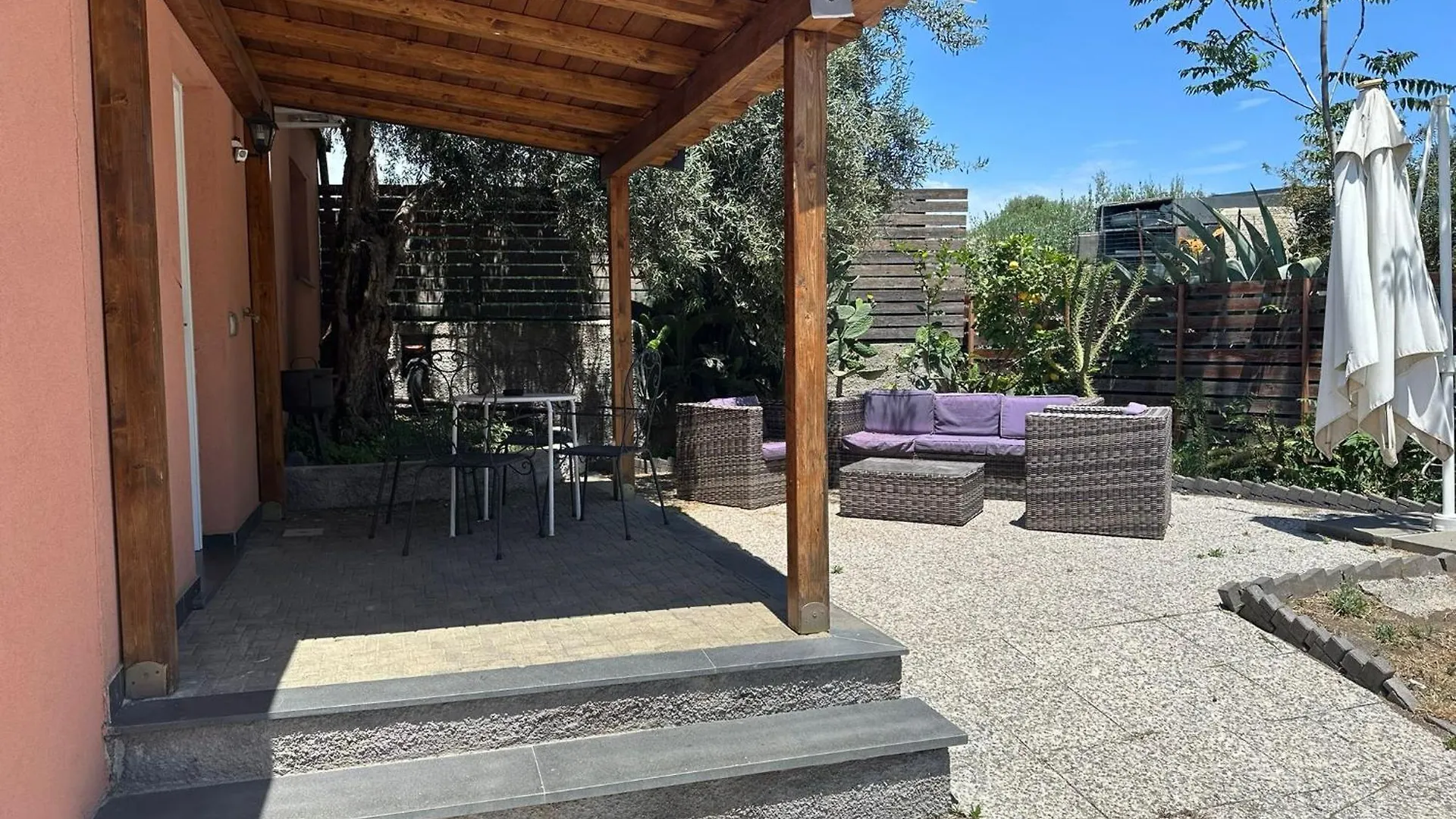 Bed & Breakfast Ottomood B&B And Apartments Tremestieri Etneo