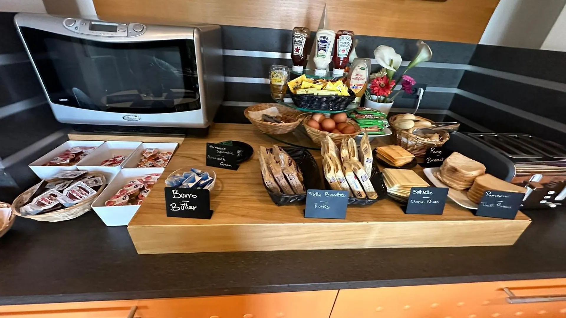 Ottomood B&B And Apartments Tremestieri Etneo 3*,